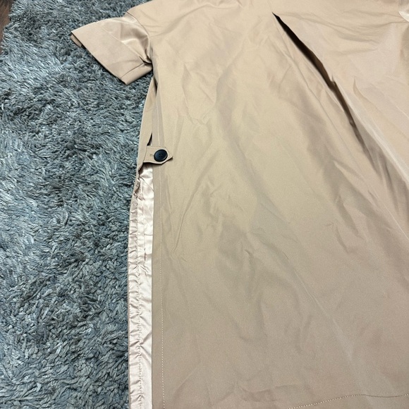 Tan Women's Trench Coat.     <<<<49>>>> - Picture 6 of 8